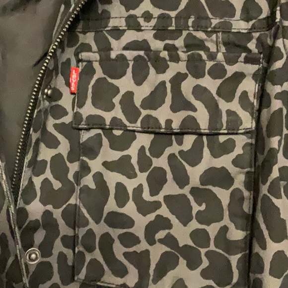 NWT Levi Strauss & Co Leopard print belted jacket/coat black/gray color size S - Picture 2 of 16